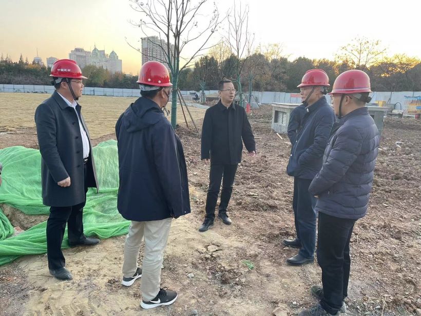 ���28����-׷�󿵽�,����һ������